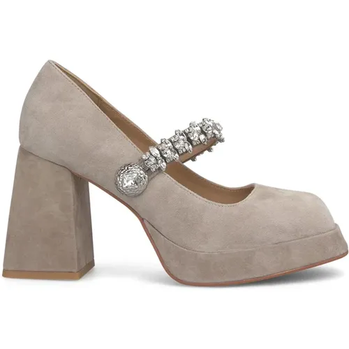 Heeled shoes rhinestone button , female, Sizes: 8 UK, 3 UK, 2 UK, 5 UK, 7 UK, 4 UK, 6 UK - Alma en Pena - Modalova