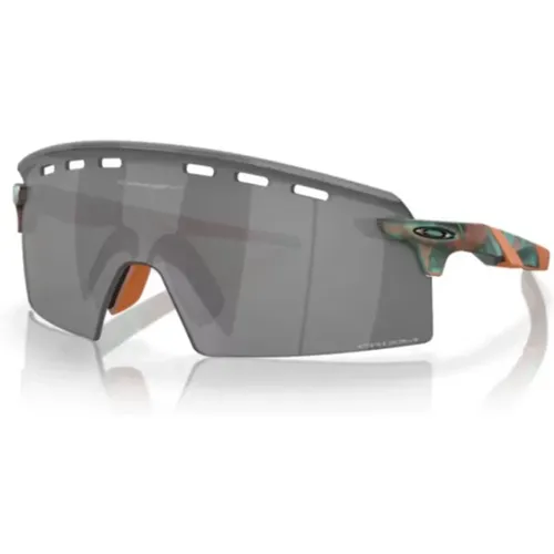 Sportliche Sonnenbrille für Outdoor-Aktivitäten - Oakley - Modalova