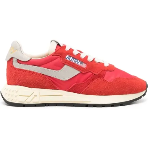 Rote und weiße Jersey-Sneakers mit Wildleder-Patches , Herren, Größe: 44 EU - Autry - Modalova