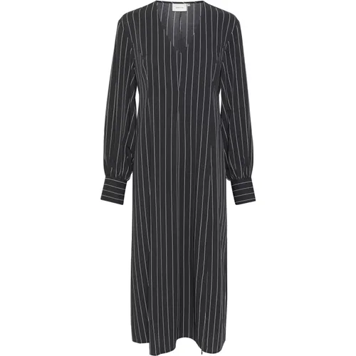Puff Sleeve V-Neck Midi Dress , female, Sizes: 2XL - Gestuz - Modalova
