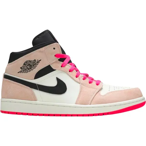 Limited Edition Air Jordan 1 Mid , male, Sizes: 10 1/2 UK, 6 1/2 UK, 9 UK, 8 1/2 UK, 11 UK, 7 UK, 6 UK, 12 UK, 13 1/2 UK, 10 UK, 8 UK - Nike - Modalova