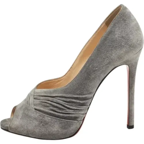 Pre-owned Suede heels , female, Sizes: 5 1/2 UK - Christian Louboutin Pre-owned - Modalova