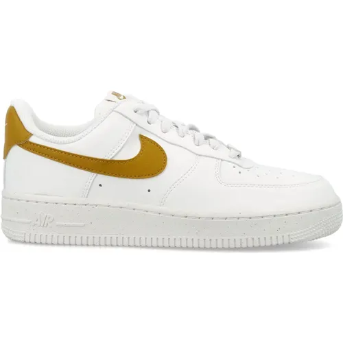 Air Force 1 07 SE Womens Sneakers , female, Sizes: 9 UK, 5 UK, 8 1/2 UK, 6 UK, 8 UK, 4 1/2 UK - Nike - Modalova