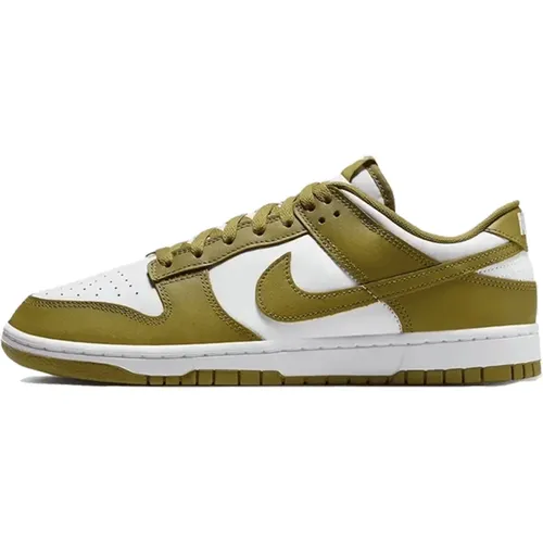 Michigan State Low Dunk Sneaker , Herren, Größe: 40 1/2 EU - Nike - Modalova