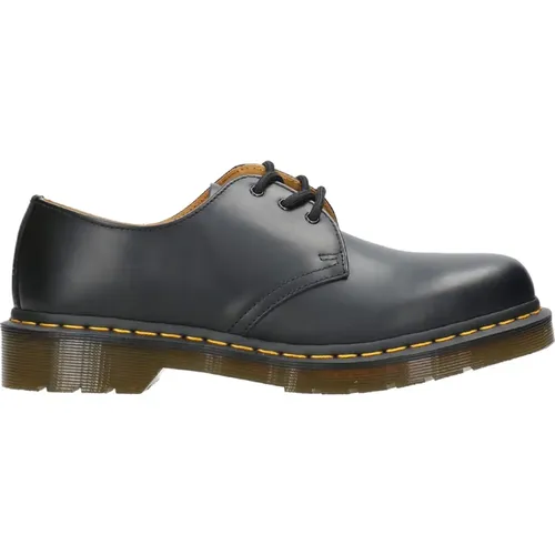 Classic Leather 3-Eyelet Shoe , male, Sizes: 6 UK - Dr. Martens - Modalova