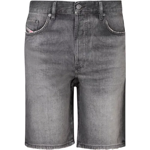Cotton shorts by , male, Sizes: W29, W30 - Diesel - Modalova