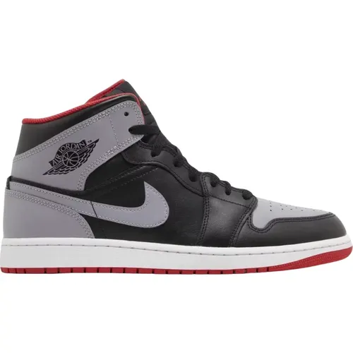 Limited Edition Air Jordan 1 Mid , male, Sizes: 11 UK, 8 1/2 UK, 15 1/2 UK, 13 1/2 UK, 9 UK, 6 1/2 UK, 11 1/2 UK, 12 UK, 10 UK, 14 1/2 UK, 6 UK, 13 UK - Nike - Modalova