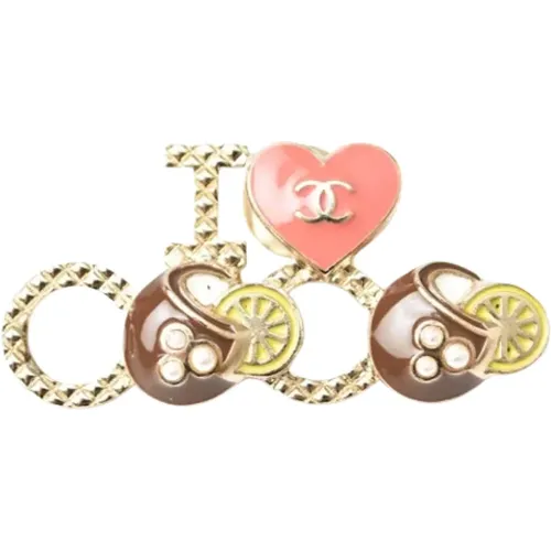 Pre-owned Metal brooches , female, Sizes: ONE SIZE - Chanel Vintage - Modalova