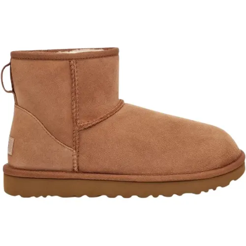 Classic Mini II Warm Shoes , female, Sizes: 3 UK - Ugg - Modalova