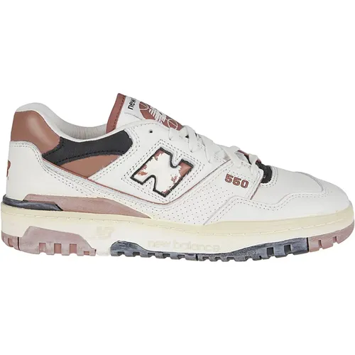 Stylish Off White/Brown Sneakers , male, Sizes: 9 1/2 UK, 7 1/2 UK, 9 UK, 10 UK, 12 UK, 11 UK, 8 1/2 UK, 7 UK, 6 1/2 UK - New Balance - Modalova
