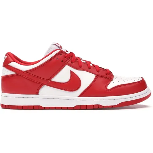 Dunk LOW University , male, Sizes: 11 1/2 UK, 10 1/2 UK, 11 UK, 8 1/2 UK - Nike - Modalova