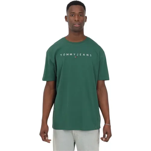 Grünes Flaschenhals T-Shirt mit Besticktem Logo , Herren, Größe: L - Tommy Jeans - Modalova