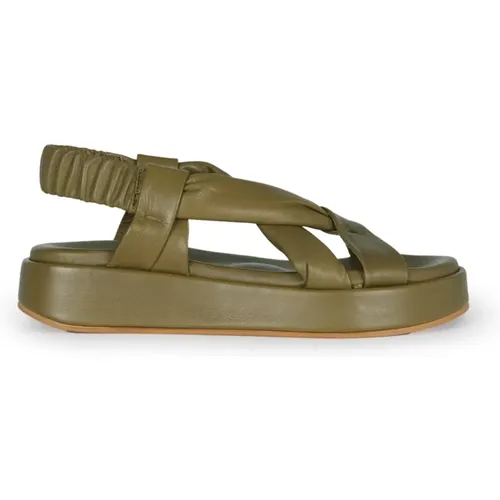 Suro, leather sandal in pistachio , female, Sizes: 3 UK, 7 UK, 6 UK, 4 UK, 8 UK - Cortana - Modalova