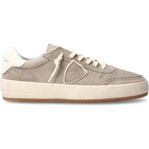 Grey Sneakers with Perforated Toe , male, Sizes: 6 UK, 9 UK, 11 UK, 8 UK, 10 UK, 7 UK - Philippe Model - Modalova