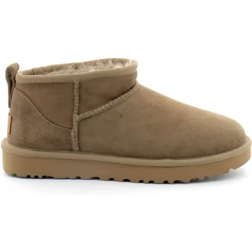 Classic Ultra Mini Boots , female, Sizes: 3 UK, 8 UK, 5 UK, 4 UK, 9 UK - Ugg - Modalova