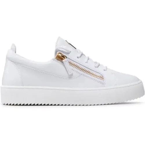 Stylish Sneaker for Men , female, Sizes: 2 UK - giuseppe zanotti - Modalova