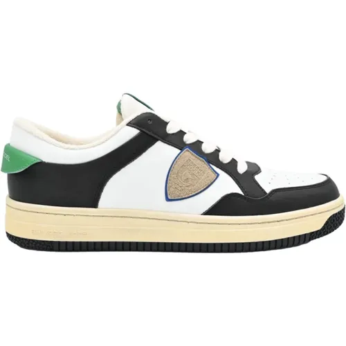 Lyon Low Sneakers in White/Black , male, Sizes: 5 UK, 11 UK, 10 UK, 7 UK, 9 UK, 6 UK - Philippe Model - Modalova