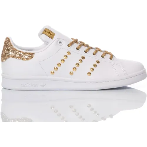 Handmade White Gold Sneakers , female, Sizes: 7 2/3 UK, 4 1/3 UK, 3 UK, 8 1/3 UK, 5 UK, 5 2/3 UK, 6 1/3 UK, 3 2/3 UK - Adidas - Modalova