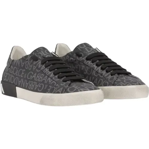 Black Leather Sneaker with Grey Logo Sole , male, Sizes: 5 UK, 6 UK, 8 UK, 10 UK - Dolce & Gabbana - Modalova