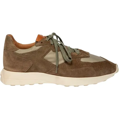 Haselnuss Wildleder Handgemachter Sneaker - Elia Maurizi - Modalova