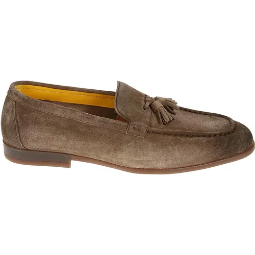 Suede Tassel Loafer Shoes , male, Sizes: 6 UK, 10 UK - Doucal's - Modalova