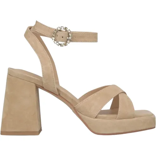 Crossed Strap Block Heel Sandal , female, Sizes: 8 UK, 7 UK, 3 UK, 5 UK, 6 UK, 4 UK - Alma en Pena - Modalova