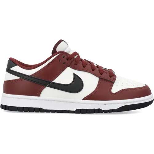 Low Top Sneakers for Casual Wear , male, Sizes: 9 1/2 UK, 6 UK, 10 UK, 9 UK, 7 1/2 UK, 10 1/2 UK, 7 UK, 6 1/2 UK, 8 UK - Nike - Modalova