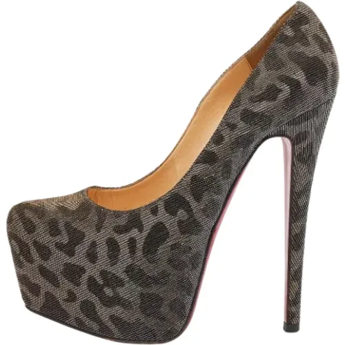 Pre-owned Fabric heels , female, Sizes: 3 1/2 UK - Christian Louboutin Pre-owned - Modalova