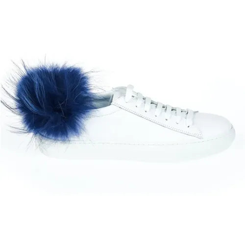 Pelz Pom Pom Sneakers - Kontrastferse , Damen, Größe: 38 EU - Mr&Mrs Italy - Modalova