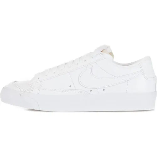 Niedrige Blazer 77 Damen Sneakers Weiß , Damen, Größe: 37 1/2 EU - Nike - Modalova