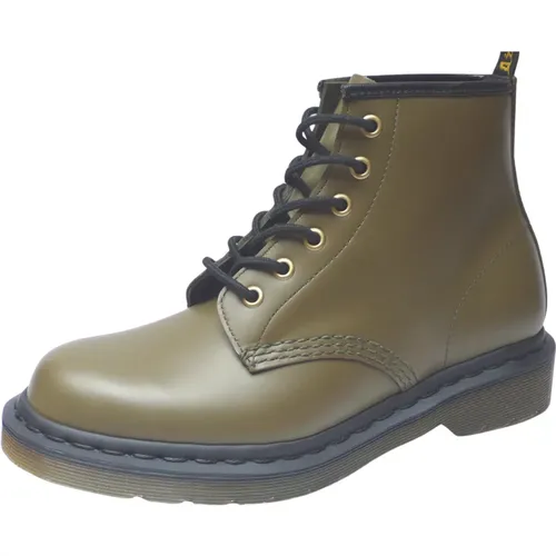 Grünes 6-Auge , Herren, Größe: 39 EU - Dr. Martens - Modalova