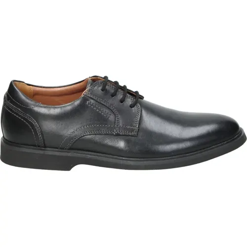 Schuhe , Herren, Größe: 43 EU - Clarks - Modalova