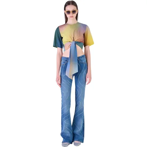 Crop T-Shirt mit kurzen Ärmeln und Knotendetail vorne in , Damen, Größe: XS - Silvian Heach - Modalova