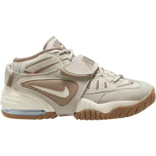 Force Sneakers Khaki/Sail-Light Bone , Damen, Größe: 38 1/2 EU - Nike - Modalova