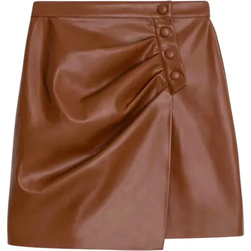 Schokoladenfarbener Kunstlederrock mit Frontkreuz , Damen, Größe: M - Suncoo - Modalova