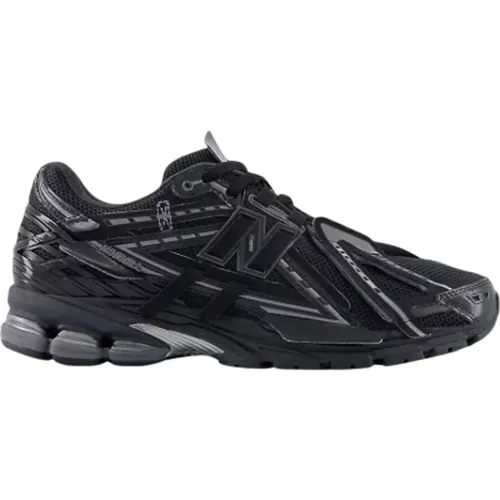 Stability Web Running Shoe Dark Silver , male, Sizes: 11 UK, 9 UK, 10 1/2 UK, 10 UK, 7 1/2 UK, 8 UK, 6 UK, 6 1/2 UK, 8 1/2 UK - New Balance - Modalova