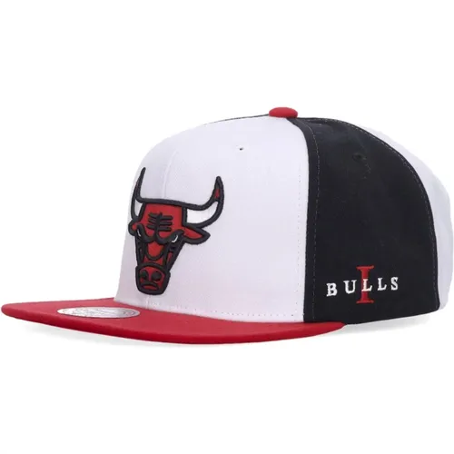 Chicago Bulls Snapback Cap /Red , male, Sizes: ONE SIZE - Mitchell & Ness - Modalova