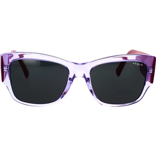 Transparente quadratische Sonnenbrille mit dunkelgrauen Gläsern - Vogue - Modalova