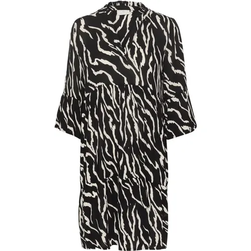 Amber Dress Zebra Print , female, Sizes: L - Kaffe - Modalova