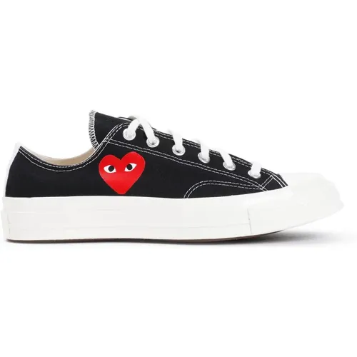 Rote Herz Low Top Sneakers , Damen, Größe: 41 EU - Comme des Garçons Play - Modalova