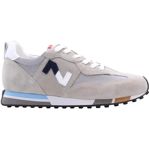 Men's Sneaker Collection , male, Sizes: 9 UK, 7 UK - Nathan-Baume - Modalova