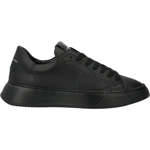 Temple Sneakers , male, Sizes: 9 UK, 8 UK, 6 UK, 11 UK, 7 UK - Philippe Model - Modalova
