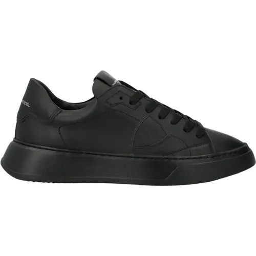 Temple Sneakers , male, Sizes: 5 UK, 6 UK - Philippe Model - Modalova