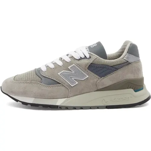 Gr - Made in USA Grey-40 1/2 , male, Sizes: 8 1/2 UK, 7 1/2 UK, 8 UK, 10 1/2 UK, 6 1/2 UK - New Balance - Modalova