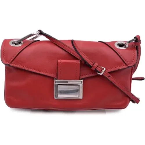 Pre-owned Leather shoulder-bags , female, Sizes: ONE SIZE - Miu Miu Pre-owned - Modalova