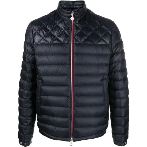 Puffer Jacket with Logo Patch , male, Sizes: 3XL, 2XL - Moncler - Modalova