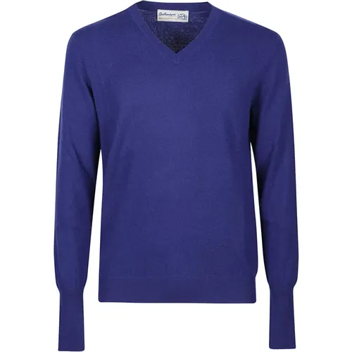 Velvet V-Neck Sweater , male, Sizes: M, 3XL - Ballantyne - Modalova