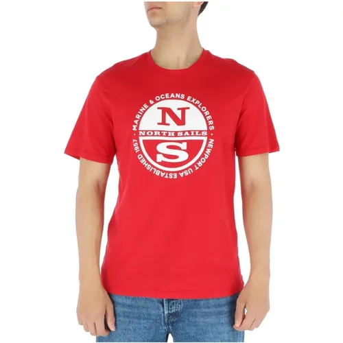 Rotes T-Shirt mit Kurzen Ärmeln und Print - North Sails - Modalova