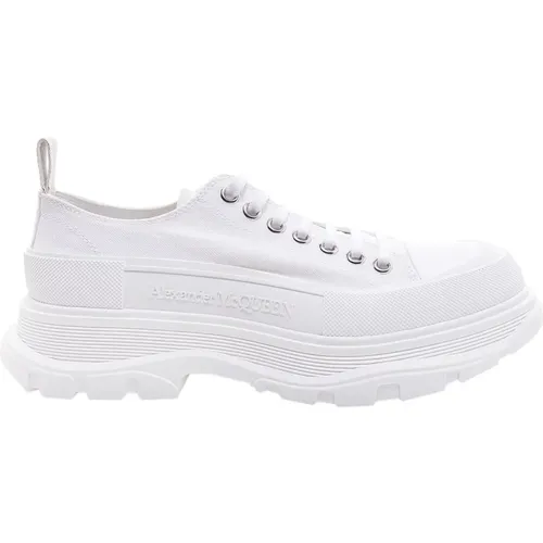 Canvas Sneakers with Contrasting Laces , male, Sizes: 9 UK, 8 UK, 9 1/2 UK, 5 UK, 8 1/2 UK, 6 UK, 7 UK - alexander mcqueen - Modalova