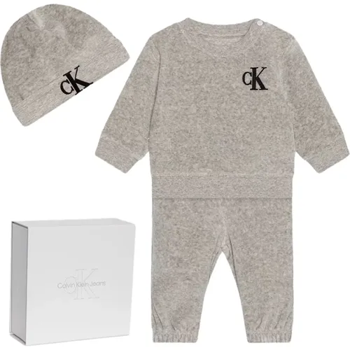 Sportliches Babyset mit Hut - Geschenkverpackung - Calvin Klein Jeans - Modalova
